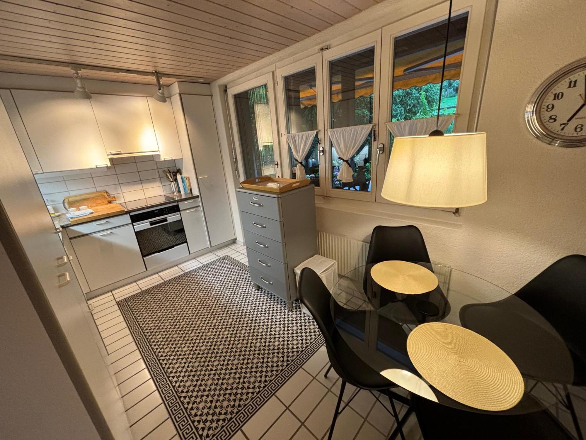 Lake Park Apartment อินเทอร์ลาเคน ภายนอก รูปภาพ